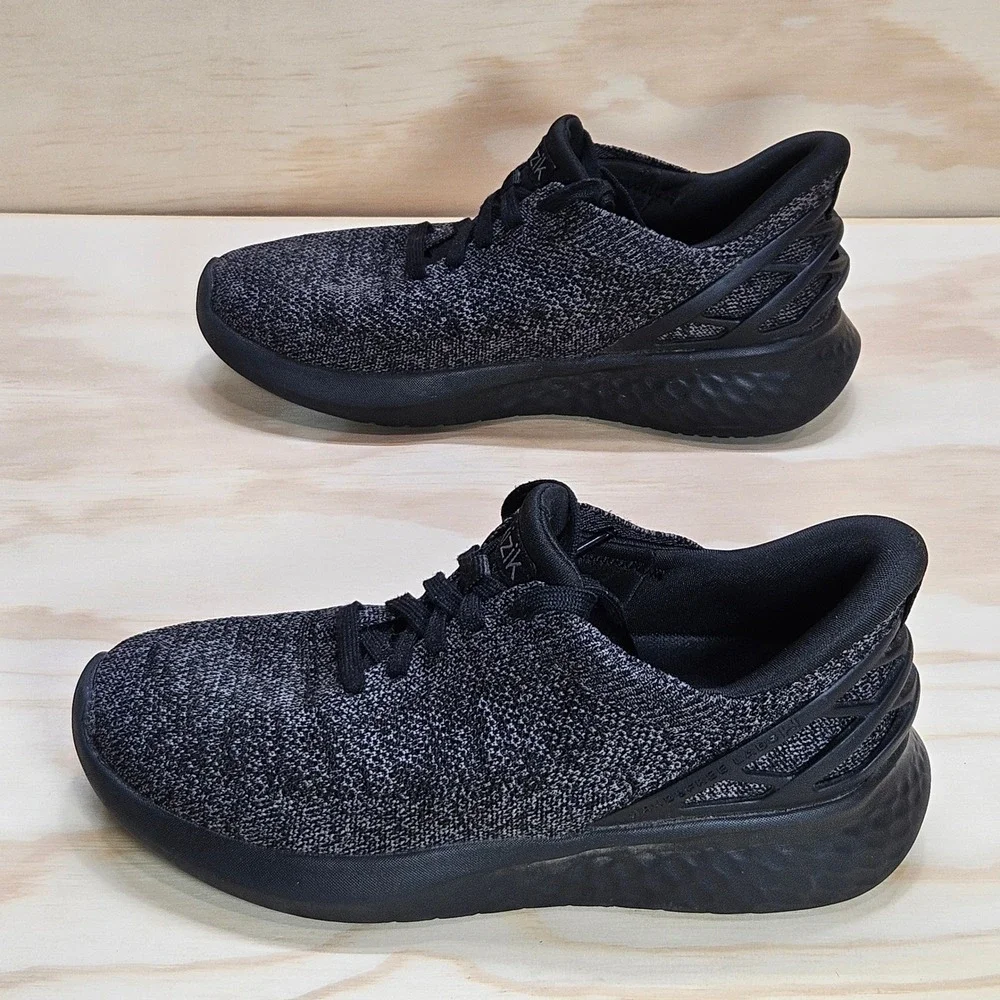 Kizik Athens HandsFree Black White Knit Sneakers Mens 6 Womens 7.5 G3FC DATHHE02